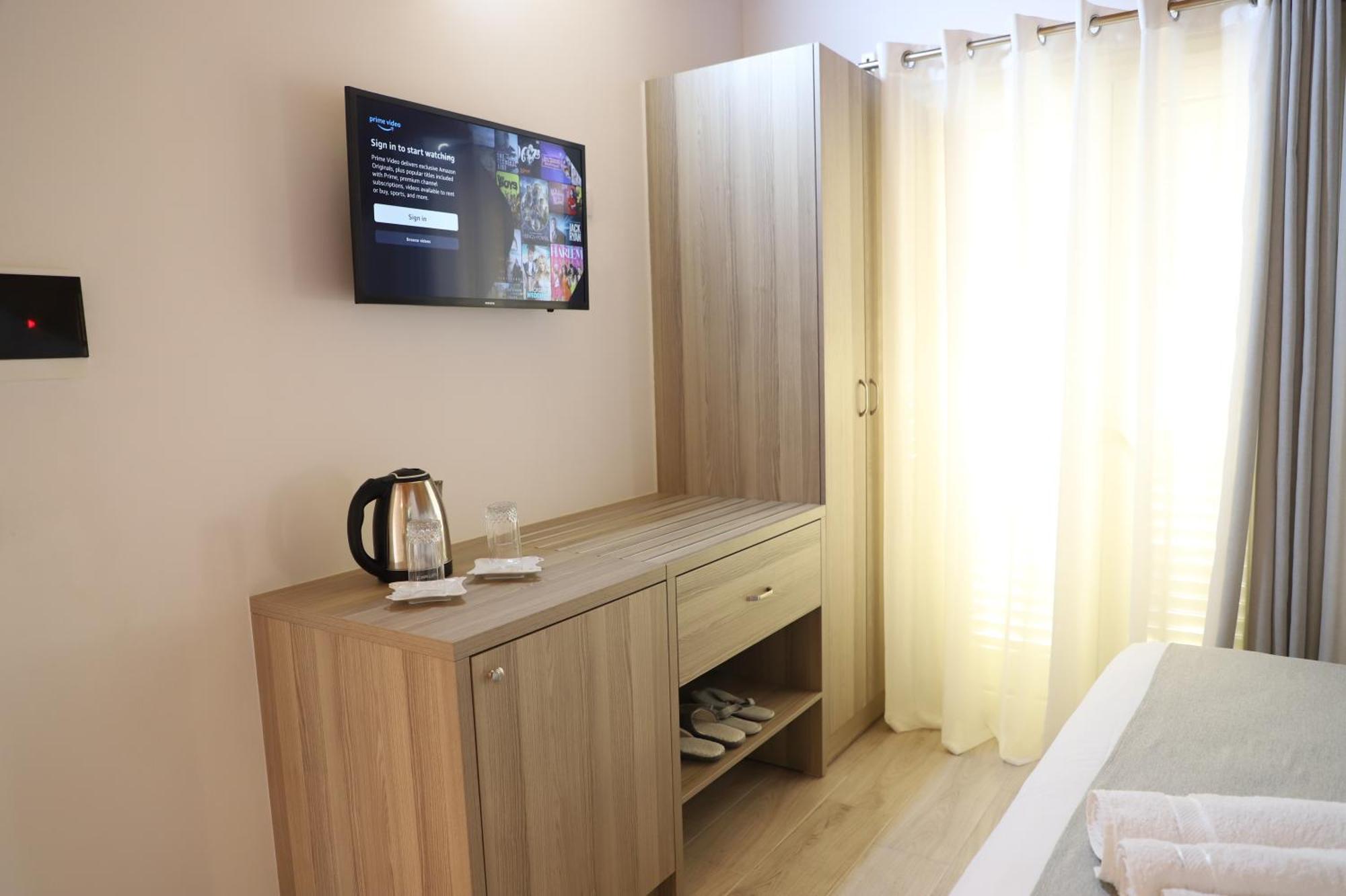 Guesthouse Kazazi 베라트 외부 사진