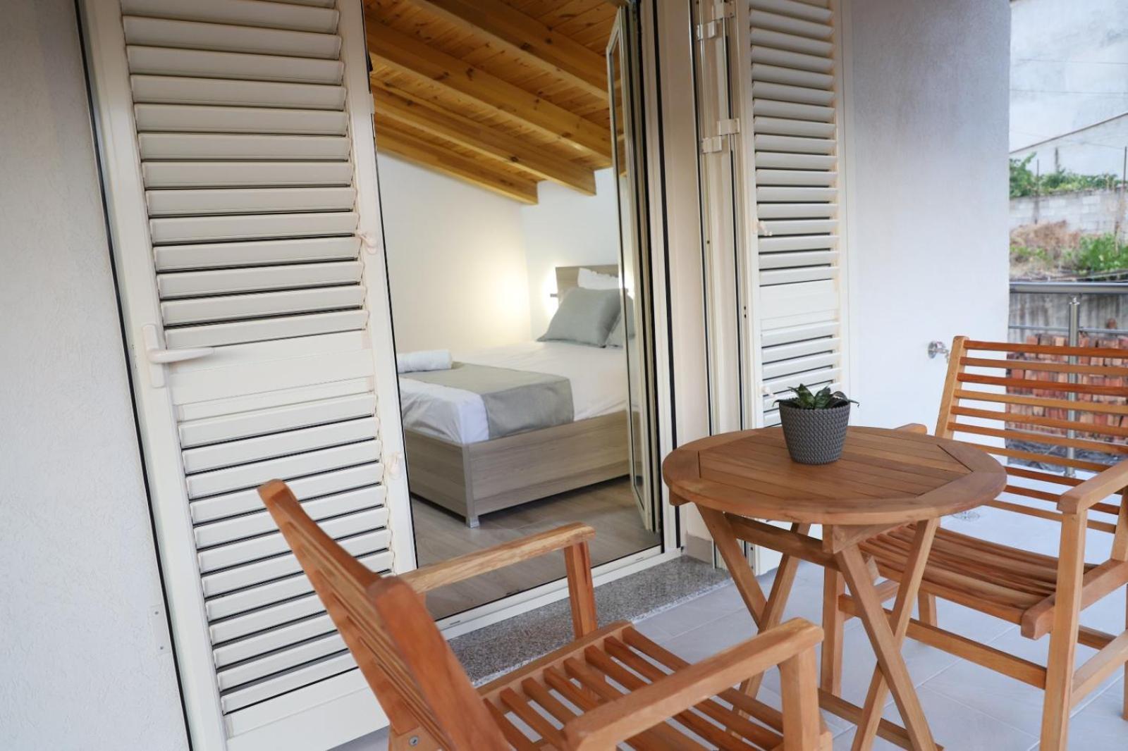 Guesthouse Kazazi 베라트 외부 사진